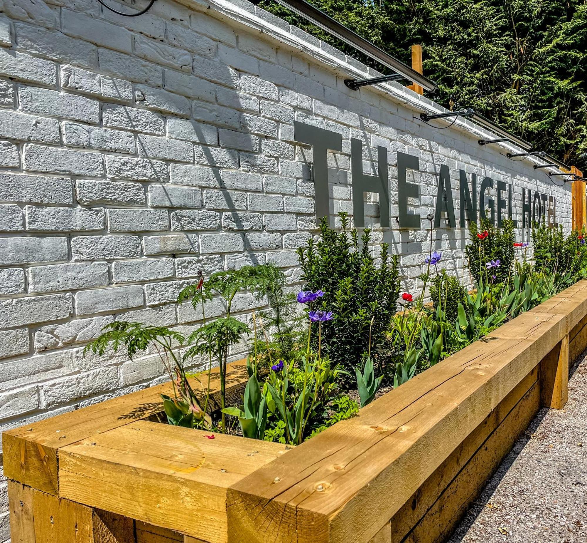 The Angel Hotel Alton  Luaran gambar